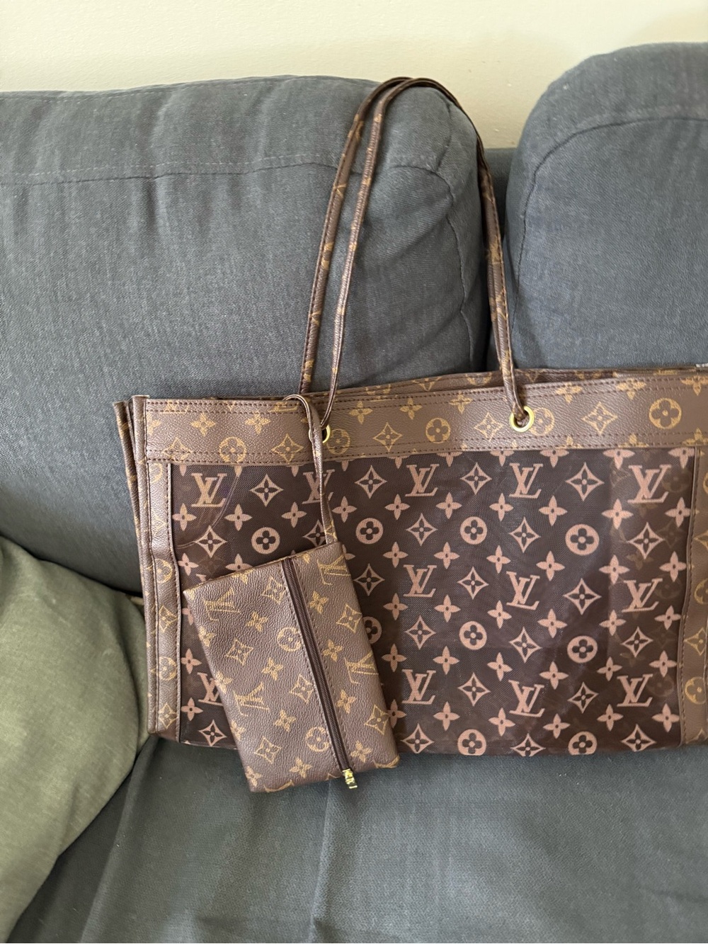 Louis Vuitton Brown Monogram Canvas  beach  Tote with  Pouch